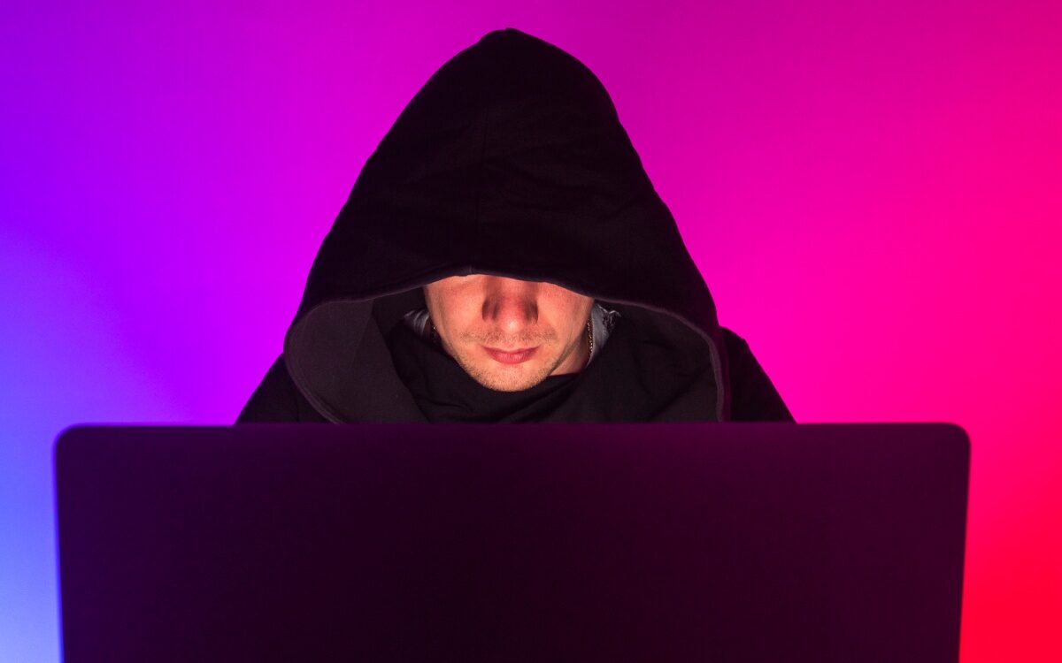 hacker 1