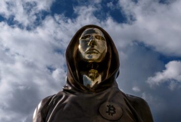 satoshi-nakamoto-370x250.jpg