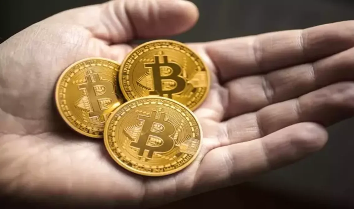 bitcoin açılış kapanış saatleri