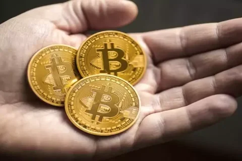 bitcoin açılış kapanış saatleri