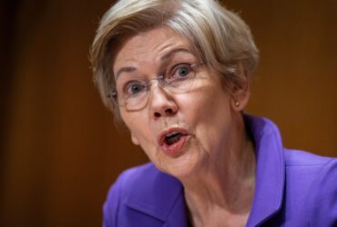 elizabeth-warren-1-370x250.jpg