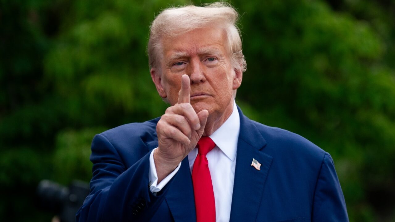 Trump, SEC için kimi seçecek: İki isim iki kripto parayı sert yükseltti -  Bitcoin haberleri - Uzmancoin - Kripto para ve Blockchain