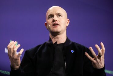 brian-armstrong-coinbase-370x250.jpg