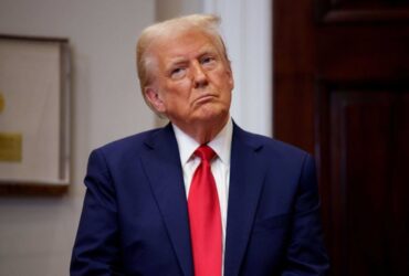 donald-trump-27-370x250.jpg