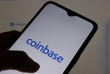 coinbase-15-370x250.jpg