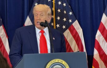 donald-trump-33-346x220.jpg