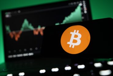 bitcoin-2025-07-26T233742.698-370x250.jpg