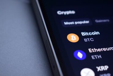 bitcoin-altcoin-1-370x250.jpg