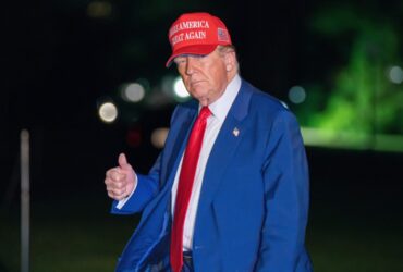 donald-trump-34-370x250.jpg