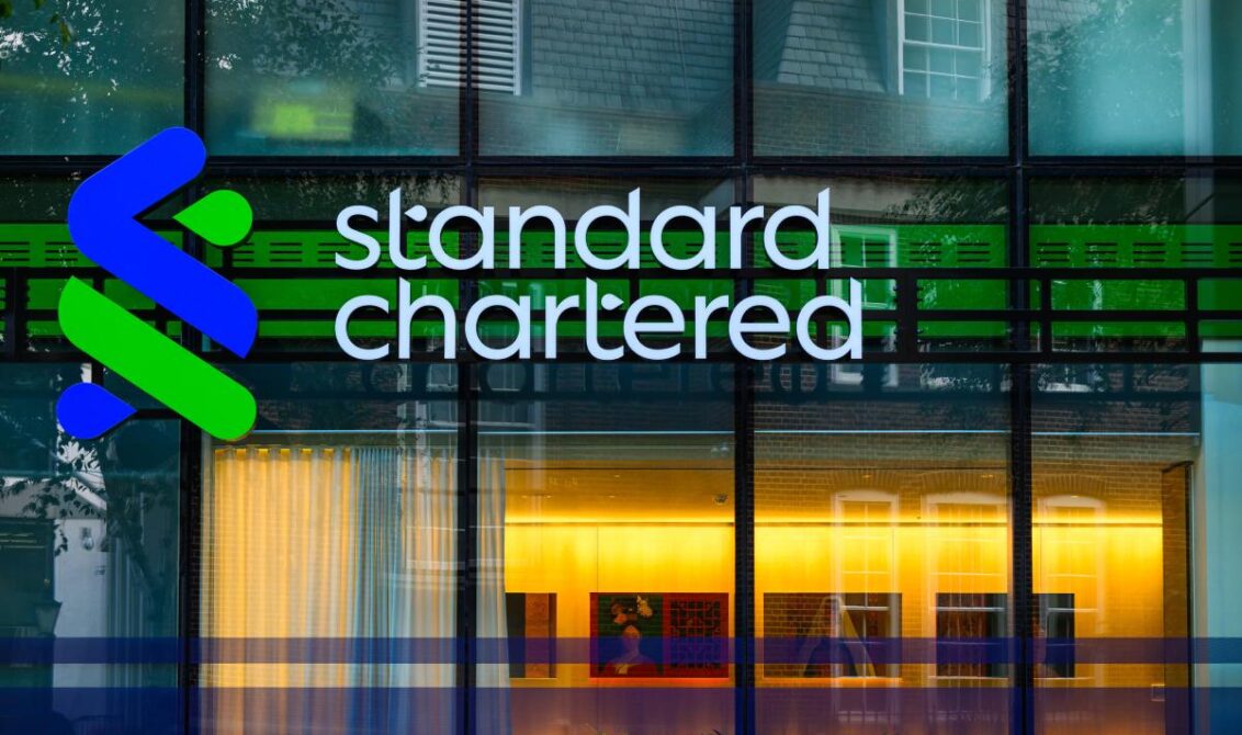 standard chartered 9