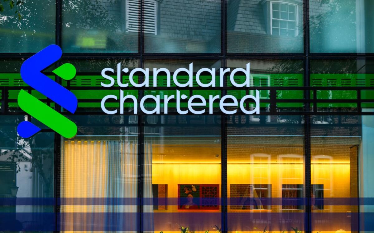 standard chartered 9