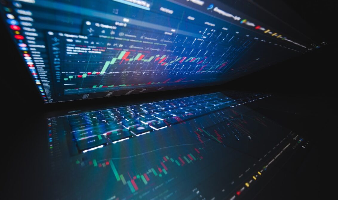 bilgisayar trade grafik trader