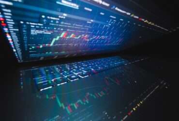 bilgisayar-trade-grafik-trader-370x250.jpg