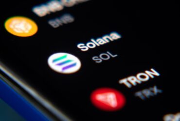 altcoin-solana-370x250.jpg